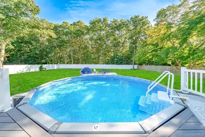20 Danbury Avenue, Patchogue, NY 11772 - Photo 39