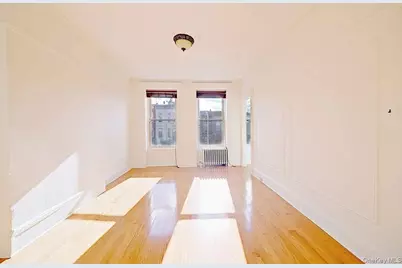 611 Bainbridge, Brooklyn, NY 11233 - Photo 5