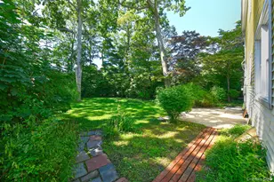 20 Brook Ln, Smithtown, NY 11787 - Photo 27