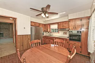 20 Brook Ln, Smithtown, NY 11787 - Photo 9