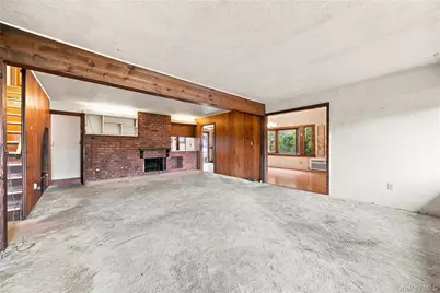75 Weaving Lane, Wantagh, NY 11793 - Photo 9