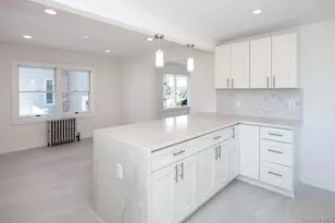 17 Ray St, Freeport, NY 11520 - Photo 13