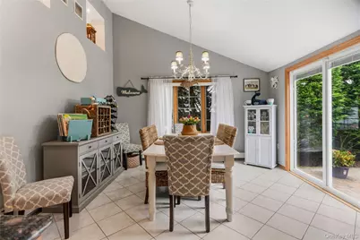 50 Marie Place, Massapequa, NY 11758 - Photo 17