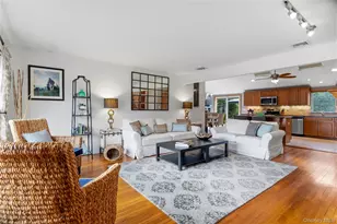 50 Marie Pl, Massapequa, NY 11758 - Photo 5