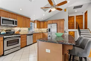 50 Marie Pl, Massapequa, NY 11758 - Photo 13