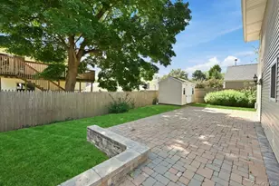 6 Adam Rd W, Massapequa, NY 11758 - Photo 27