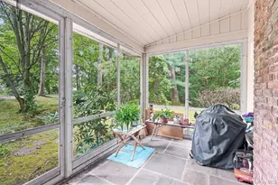 21 Seely Pl, Scarsdale, NY 10583 - Photo 29
