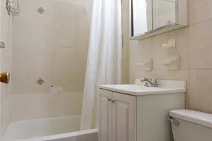 53-11 90th St, Elmhurst, NY 11373 - Photo 7
