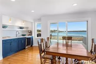2 Bayside Ave, East Quogue, NY 11942 - Photo 9