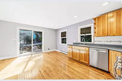 306 Liberty Avenue, Port Jefferson, NY 11777 - Photo 9