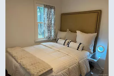 3 Clinton Avenue, East Quogue, NY 11942 - Photo 5