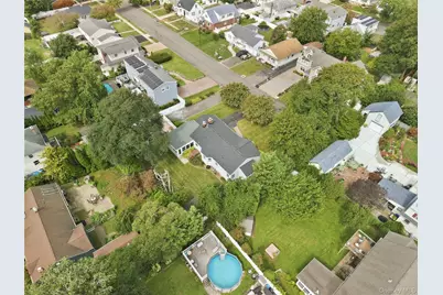 2 Baltic Place, Amityville, NY 11701 - Photo 33