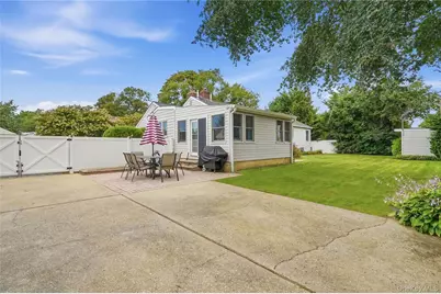 2 Baltic Place, Amityville, NY 11701 - Photo 41