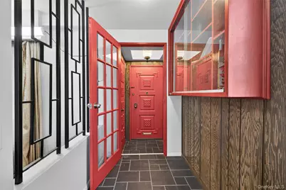 45-23 Utopia Parkway, Flushing, NY 11358 - Photo 9
