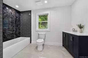 76 Poplar St, Newburgh, NY 12550 - Photo 29