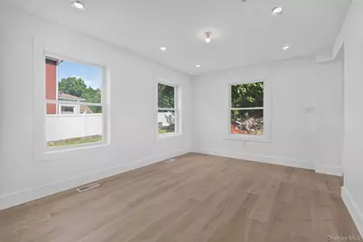 76 Poplar Street, Newburgh, NY 12550 - Photo 9