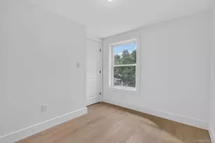 76 Poplar St, Newburgh, NY 12550 - Photo 21