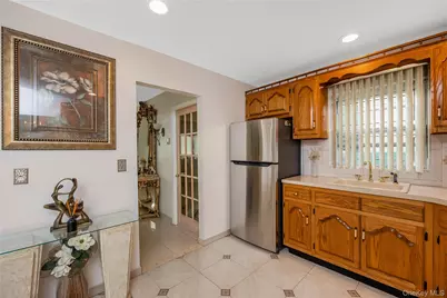 13740 Lafayette Street, Ozone Park, NY 11417 - Photo 9