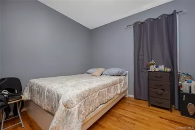13740 Lafayette Street, Ozone Park, NY 11417 - Photo 31
