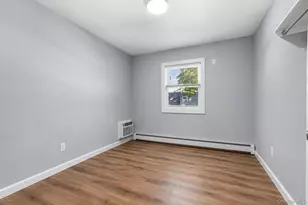 89 3rd Ave, Massapequa Park, NY 11762 - Photo 13