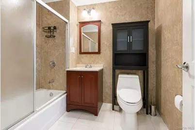 7166 Parsons Boulevard #6C, Flushing, NY 11365 - Photo 7