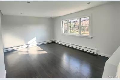 91 North Street, Huntington Station, NY 11746 - Photo 15