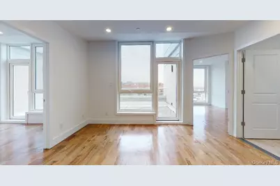 138-28 Queens Boulevard #PH-7F, Briarwood, NY 11435 - Photo 5