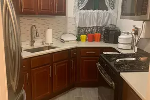 1700 Metropolitan Ave, Bronx, NY 10462 - Photo 5