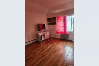 11623 196th Street #2nd Floor, Saint Albans, NY 11412 - Photo 13