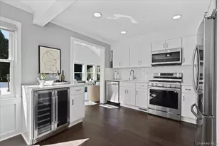 214 Frank Ave, Mamaroneck, NY 10543 - Photo 7