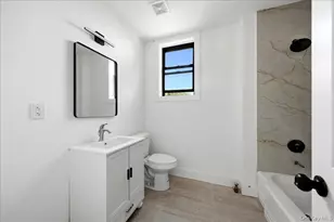 35 Lawrence St, Yonkers, NY 10705 - Photo 5