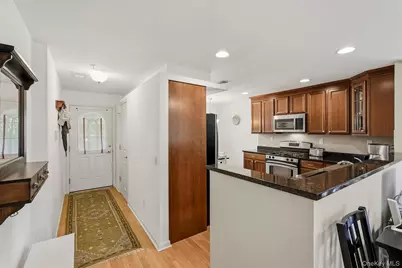 111 Highridge Court, Peekskill, NY 10566 - Photo 11
