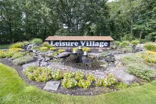 250A Newcastle Ct, Ridge, NY 11961 - Photo 31