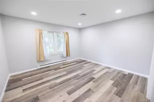 250A Newcastle Ct, Ridge, NY 11961 - Photo 19