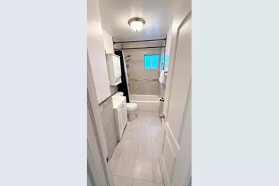 212 Ethel Street, Valley Stream, NY 11580 - Photo 9