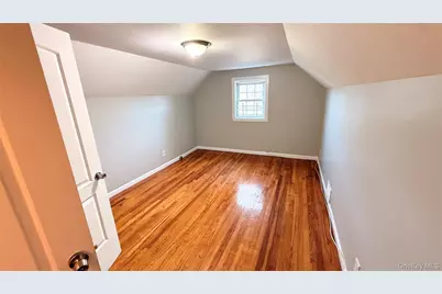 212 Ethel Street, Valley Stream, NY 11580 - Photo 13