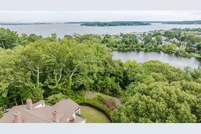 51 Lake Avenue, Mill Neck, NY 11765 - Photo 41