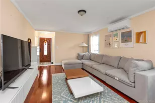 76-43 265th St, New Hyde Park, NY 11040 - Photo 3