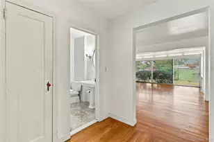 41 Oak Dr, New Hyde Park, NY 11040 - Photo 25