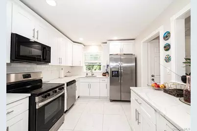 1364 5th Avenue, Bay Shore, NY 11706 - Photo 9