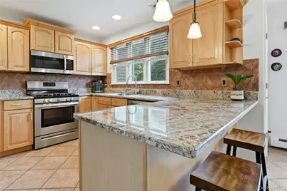 136 McCarthy, Great River, NY 11739 - Photo 9