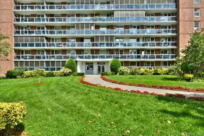 9737 63rd Road #10E, Rego Park, NY 11374 - Photo 3