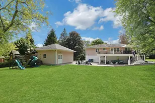 9 Stonegate Rd, Valhalla, NY 10595 - Photo 11