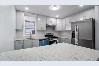 124-23 135th Place, Ozone Park, NY 11420 - Photo 11