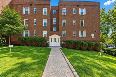 150 Ravine Avenue #3B, Yonkers, NY 10701 - Photo 3