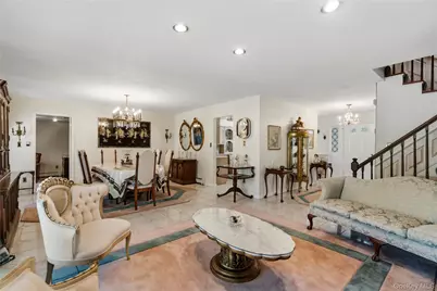 174 Anchor Lane, Bay Shore, NY 11706 - Photo 11