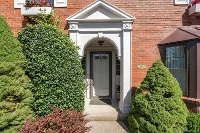 174 Anchor Lane, Bay Shore, NY 11706 - Photo 5