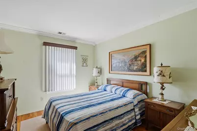 174 Anchor Lane, Bay Shore, NY 11706 - Photo 35