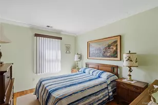 174 Anchor Ln, Bay Shore, NY 11706 - Photo 35