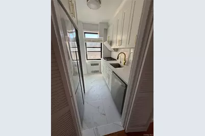 139-10 28th Road #6C, Flushing, NY 11354 - Photo 3